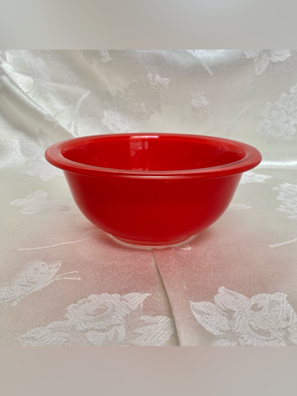Vintage PYREX 322 Red Mixing Bowl Corning NY 1L 4 cup, preowned condition